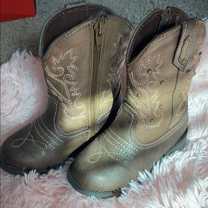 Like new little girls cowgirl boots sz 7 toddler